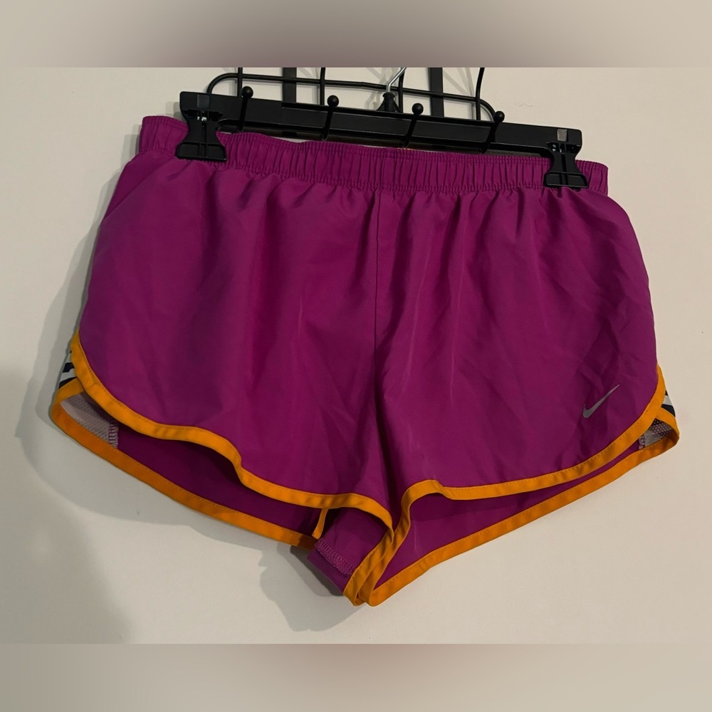 Nike Dri-Fit Womens Athletic Shorts Magenta Orange Black and White Stripes Sz Sm